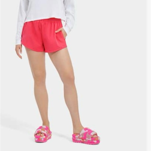 UGG Gracelynn Shorts - Picture 2 of 10